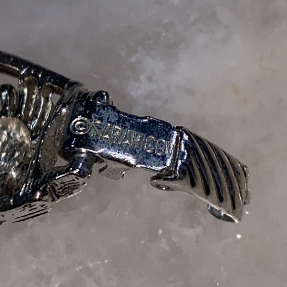 SOLD Sarah Co silver crab bracelet - costume jewelry - Picture 3 of 4